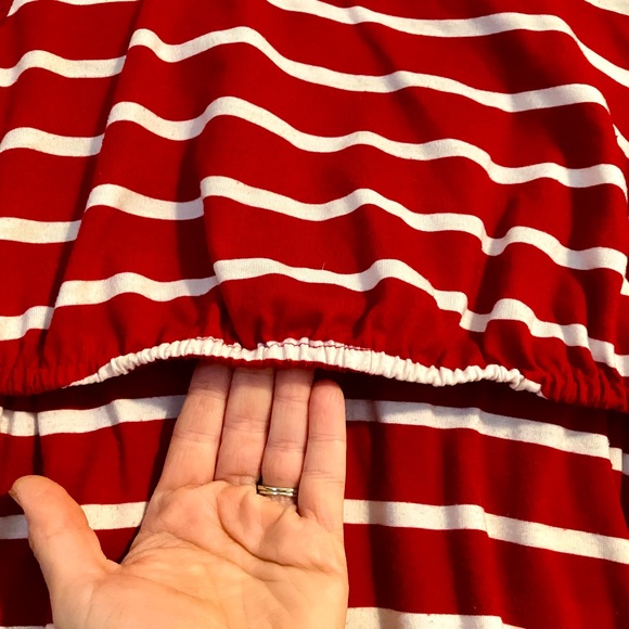 Red and white striped nursing dress - Picture 2 of 3